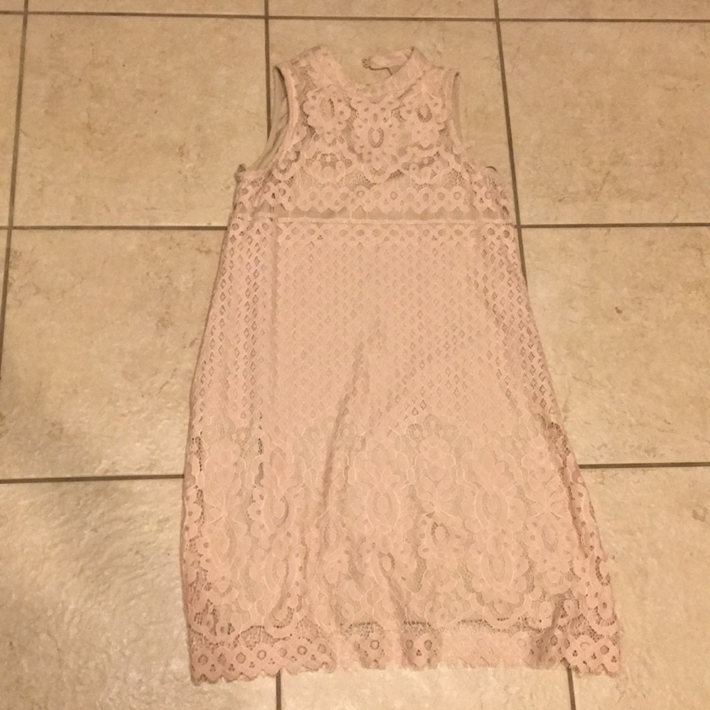 Pretty nude lace dress